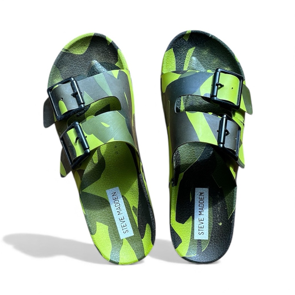 Steve Madden Green Camouflage Sandals
